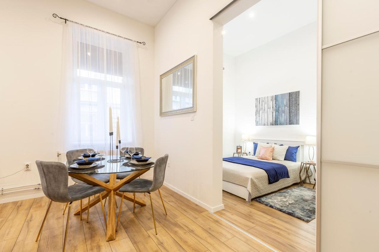בודפשט Stylish Luxury Apartment By Anna מראה חיצוני תמונה