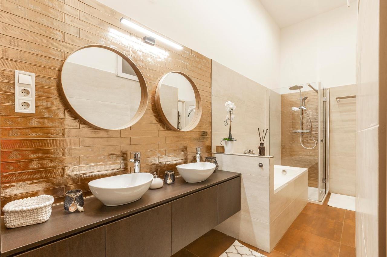 בודפשט Stylish Luxury Apartment By Anna מראה חיצוני תמונה