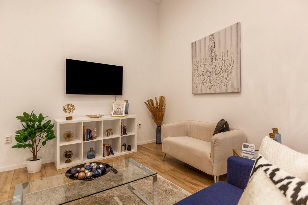 בודפשט Stylish Luxury Apartment By Anna מראה חיצוני תמונה